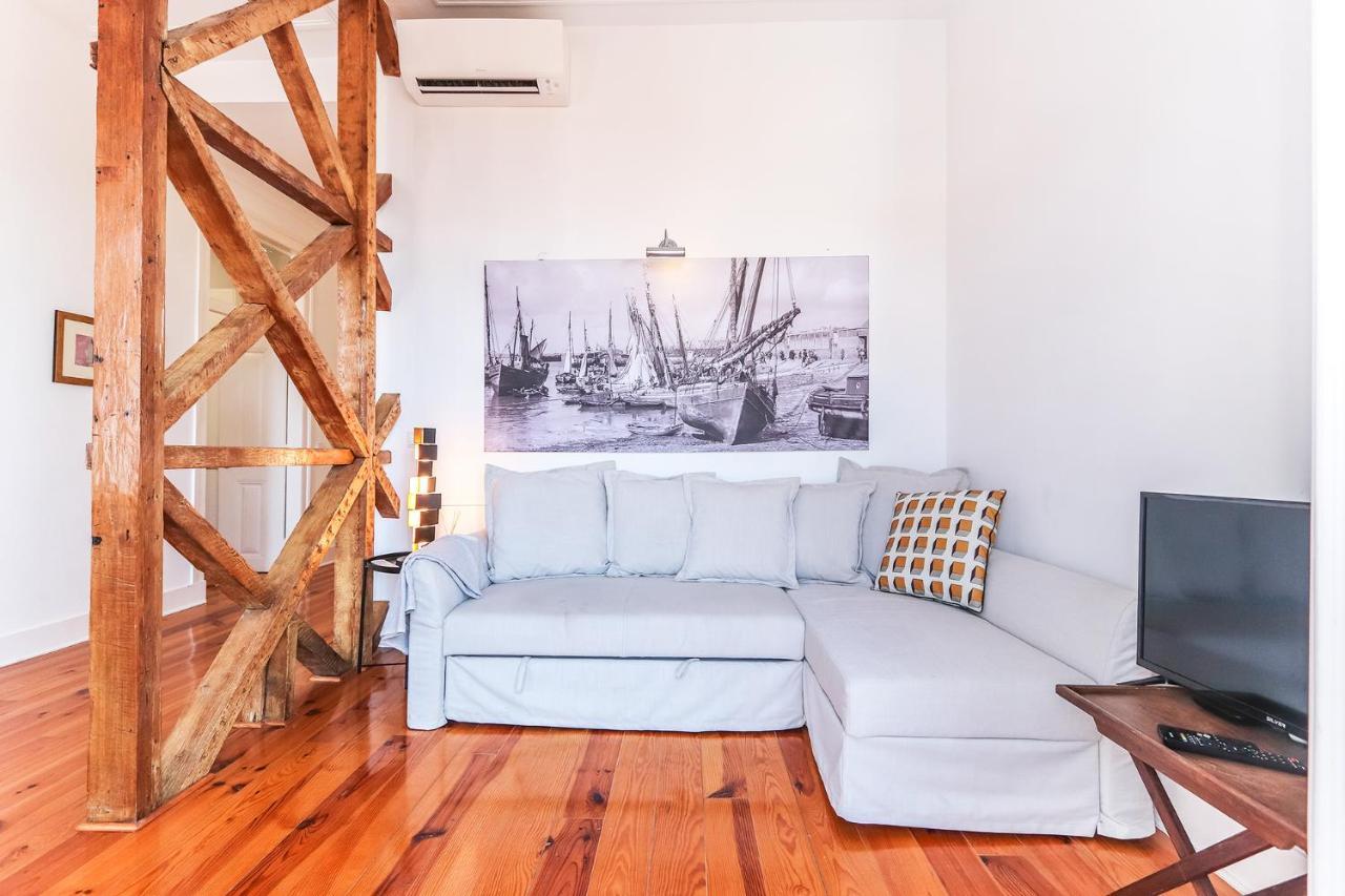 Ferienwohnung Downtown Alfama & Me Lissabon Exterior foto
